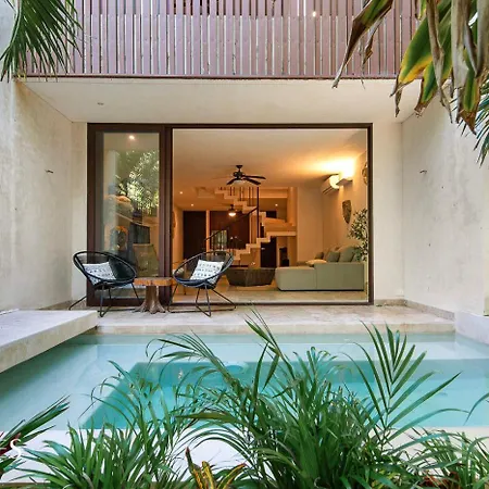 2 Br. Ph Wprivate Pool In Luxury Gated Community Apartamento